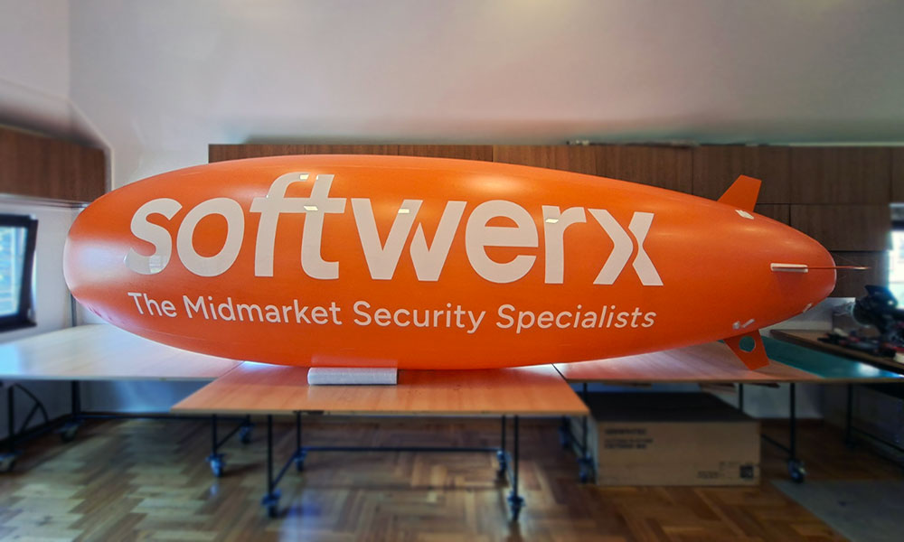 Softwerx-5-m-indoor-RC-Blimp